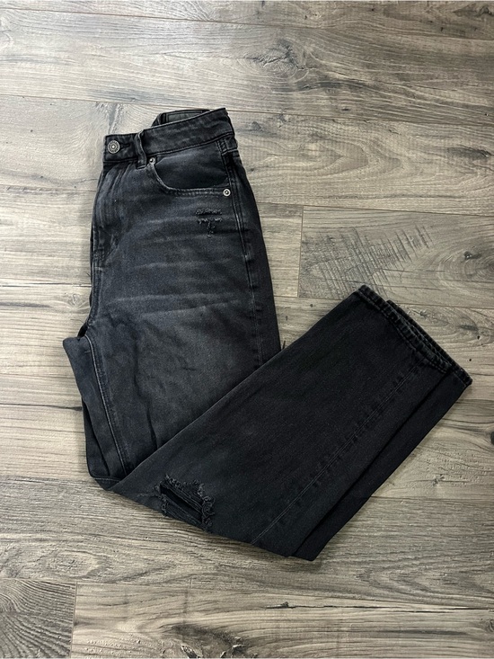 American Eagle Outfitters Denim - American Eagle Outfitters Women's Black Distressed High Rise Jeans